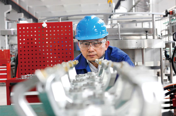 آلة تعبئة مستحضرات التجميل أحادية الكتلة 1.5KW